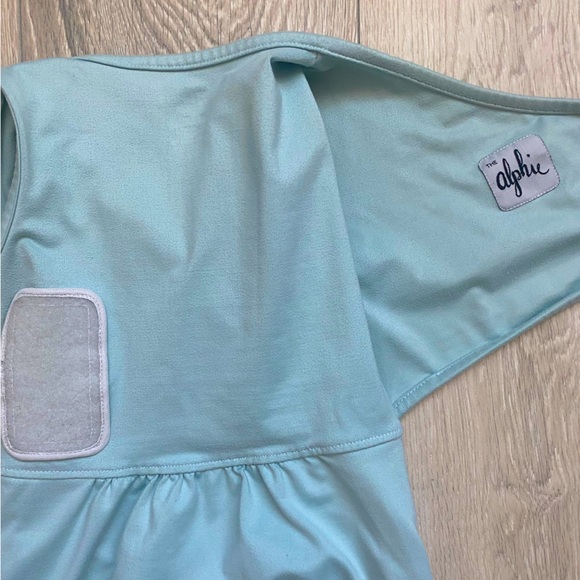 The Ollie World Alphie Sleep Pouch - Size 12 - 24 Months - Picture 5 of 7